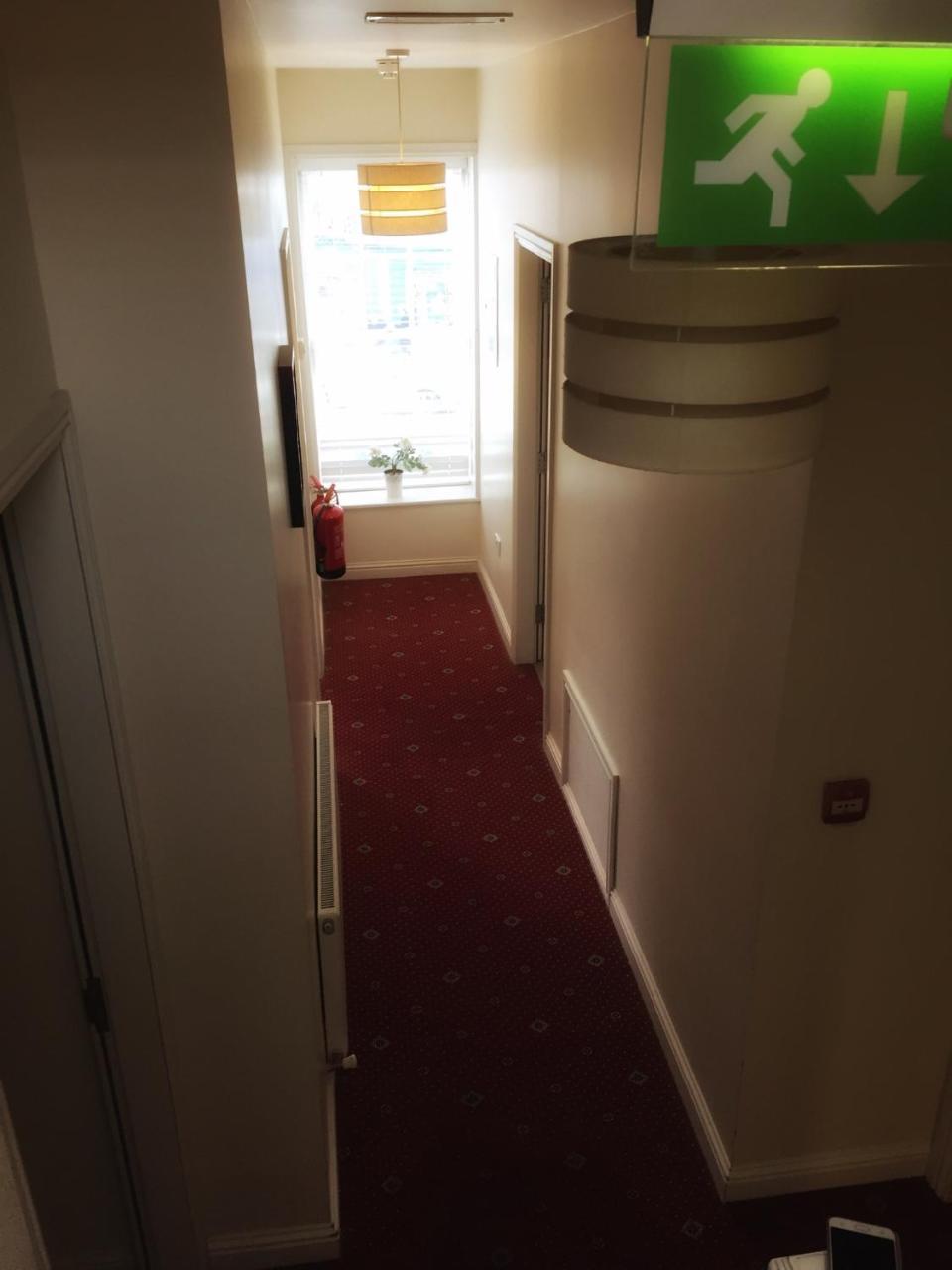 Prairie House - Boutique Townhouse Guest House Salthill Екстериор снимка